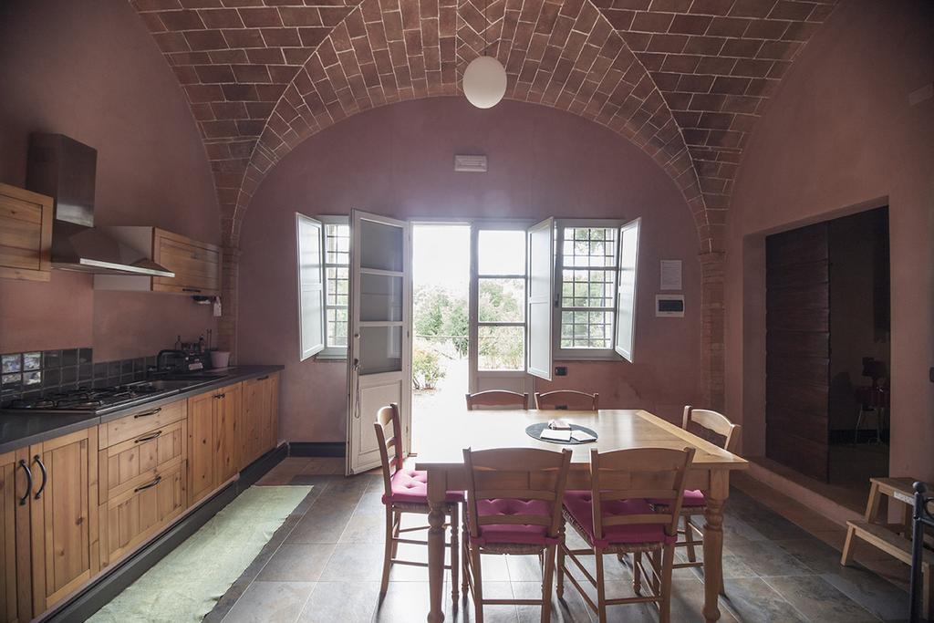Agriturismo Pieve De Pitti Terricciola Ngoại thất bức ảnh